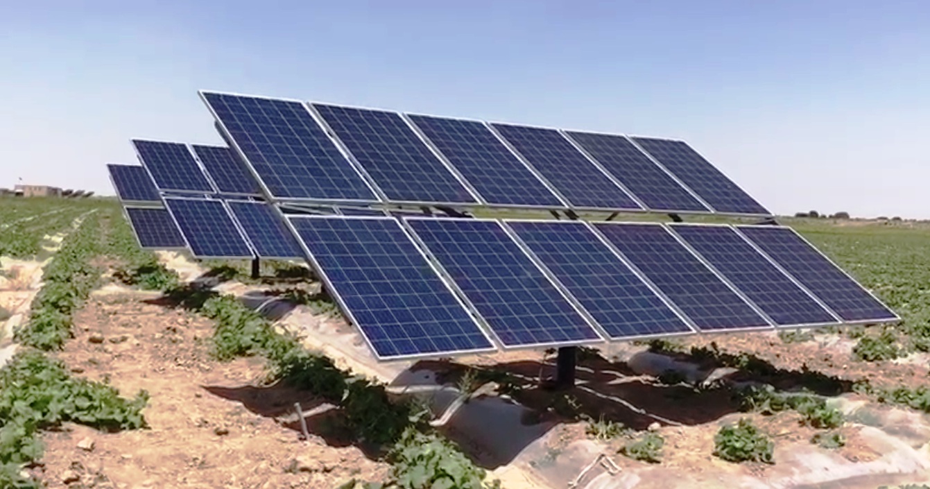 افغانستان کې پر لمریزه برېښنا د پانګونې هڅې پیل شوې