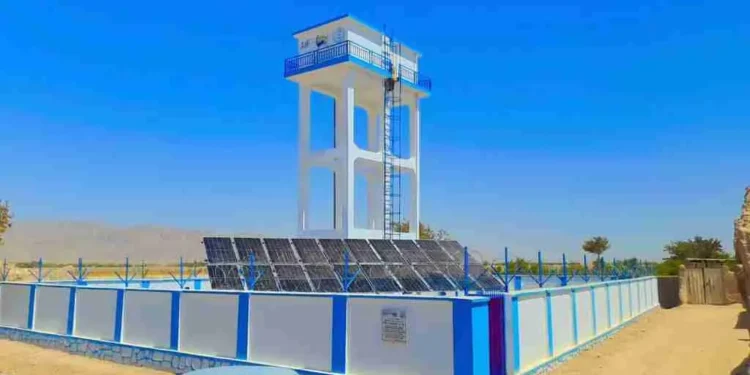 د کندهار په پنجوايي کې ۸۰ کورنۍ د څښاک له اوبو برخمنې شوې