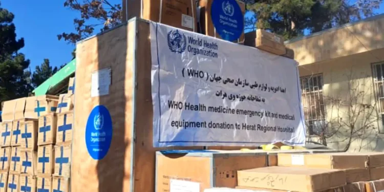 د روغتیا نړیوال سازمان له افغانستان سره د روغتیايي توکو مرسته وکړه  