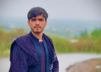 له غوسه ناڪو او ځان خوښوونکو خلکو سره ژوند