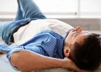 له بالښت پرته د خوب حیرانوونکې ګټې/ ډاکتر احمدالله مزمل