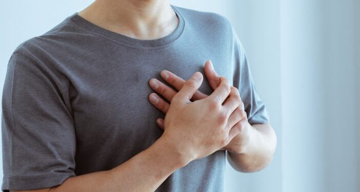 د سینې درد (Chest Pain) – ډاکتر احسان الله درمل
