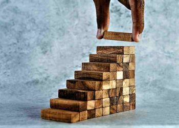 پنځوس انګېزه بښونکې جملې، چې تاسو د هر کار د ترسره کولو لپاره هوډمن کوي