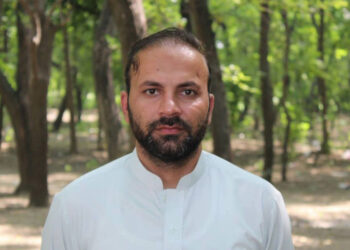 د ادبي کره‌کتنې محورونه/ دوکتور اجمل ښکلی