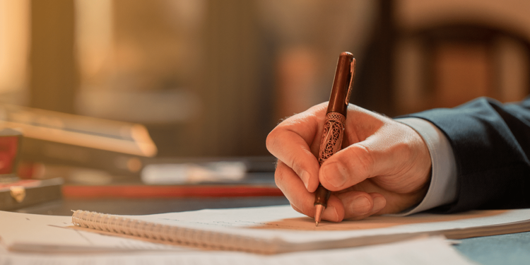 د لیکلو لپاره لس گټور مېتودونه