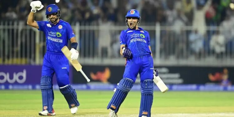 افغانستان له بنګله‌دیش څخه «یو ورځنۍ کرکټ لوبلړۍ» وګټله