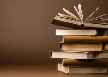 د چاروالې ژبپوهنې پر بنسټ په پښتو جمله کې د بشپړاند څېړنه