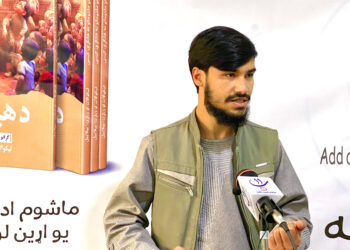 دوه توپیرونه (قتیبه بن سعید او قتیبه بن مسلم)