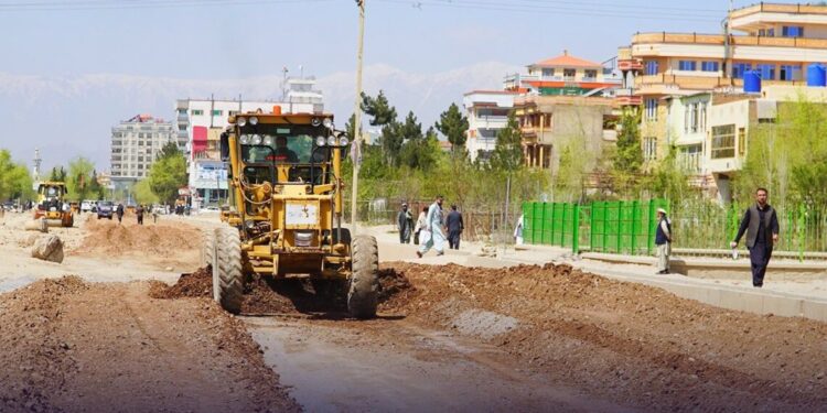کابل کې د یو سړک جوړلو کارونه شروع شول | پوهاوینیوز