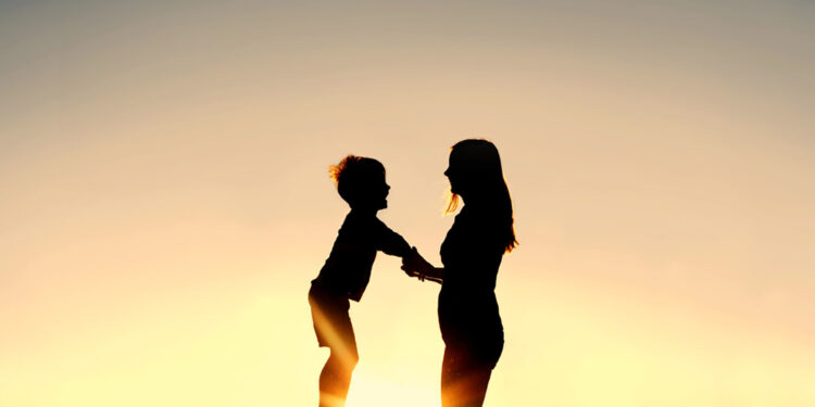 د مور په عاطفه کې د خدایپېژندنې نښې