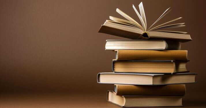 ادبیات د اړیکو د ټینګښت څه ډول وسیله ده؟