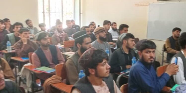 د ارغوان ادبي بهیر اتمه غونډه تر سره شوه