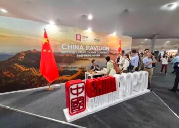 د پاریس تړون؛ چین د خپلو ژمنو د عملي کولو په برخه کې تر نورو مخکښ دی