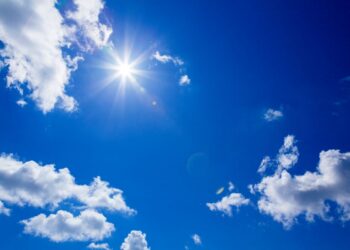 ولې د اسمان رنګ شین (ابي) دی؟