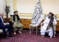 خلیلزاد له «ملا عبدالغني برادر» سره پر اقتصادي وضعیت غږېدلی | پوهاوینیوز